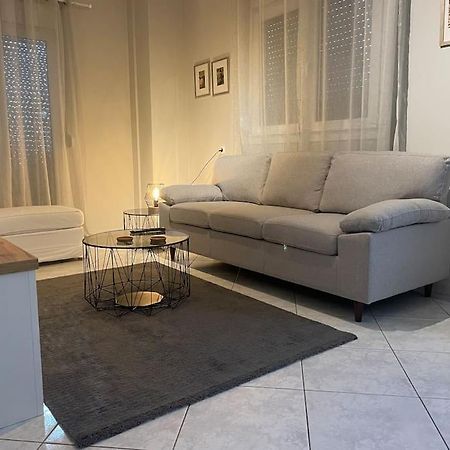 Peraía Letty'S Cozy Flat Apartment מראה חיצוני תמונה