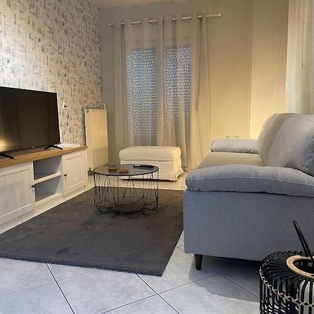 Peraía Letty'S Cozy Flat Apartment מראה חיצוני תמונה